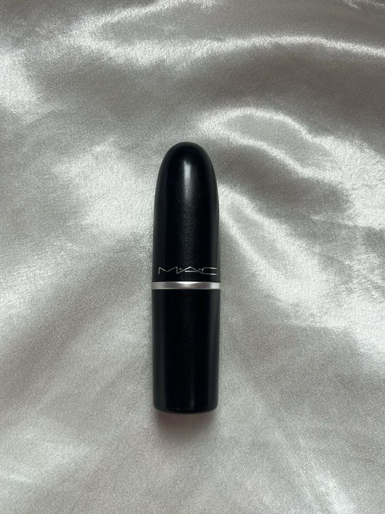 MAC honeylove matte lipstick