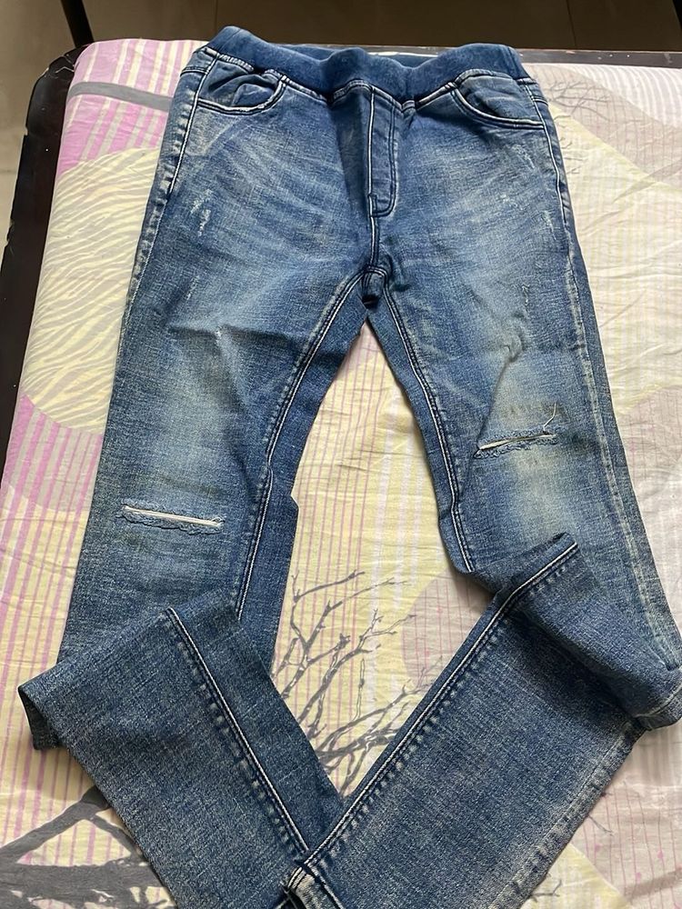 Distressed Denim Jeggings