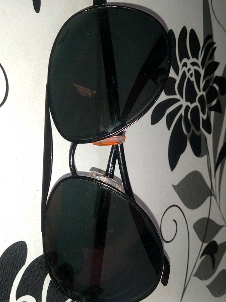 Sunglasses 🕶️