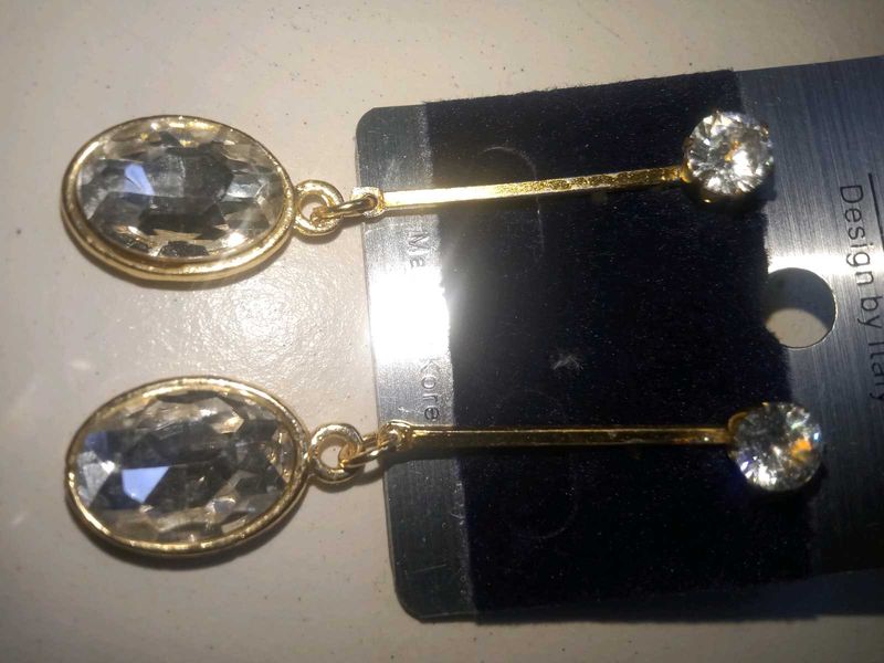 I Am Selling This Beutiful Drop Earrings