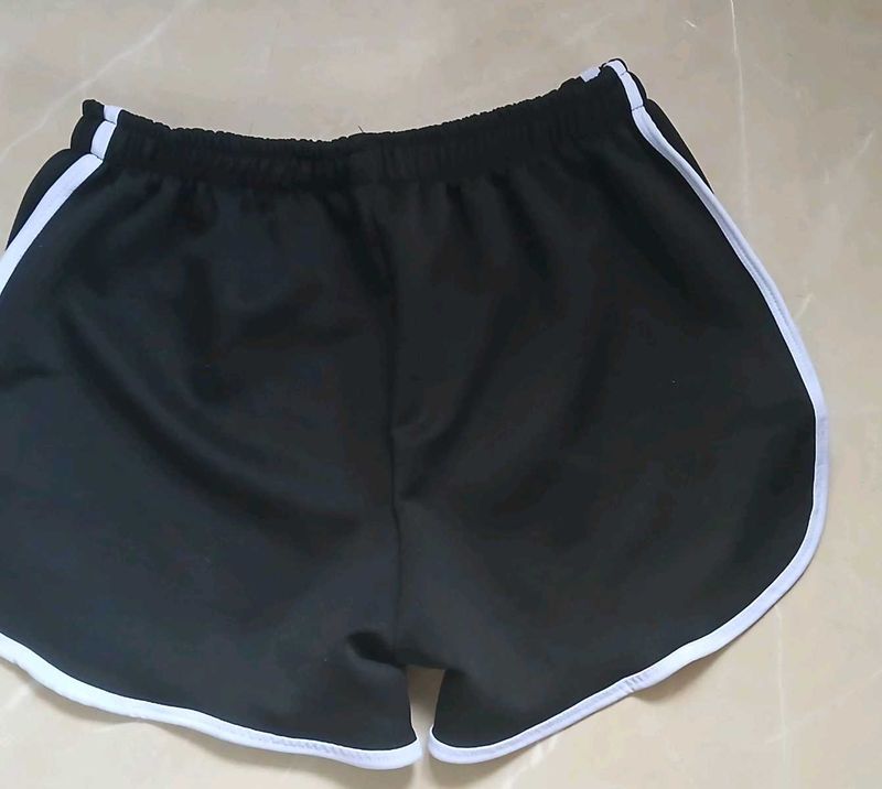 Women shorts
