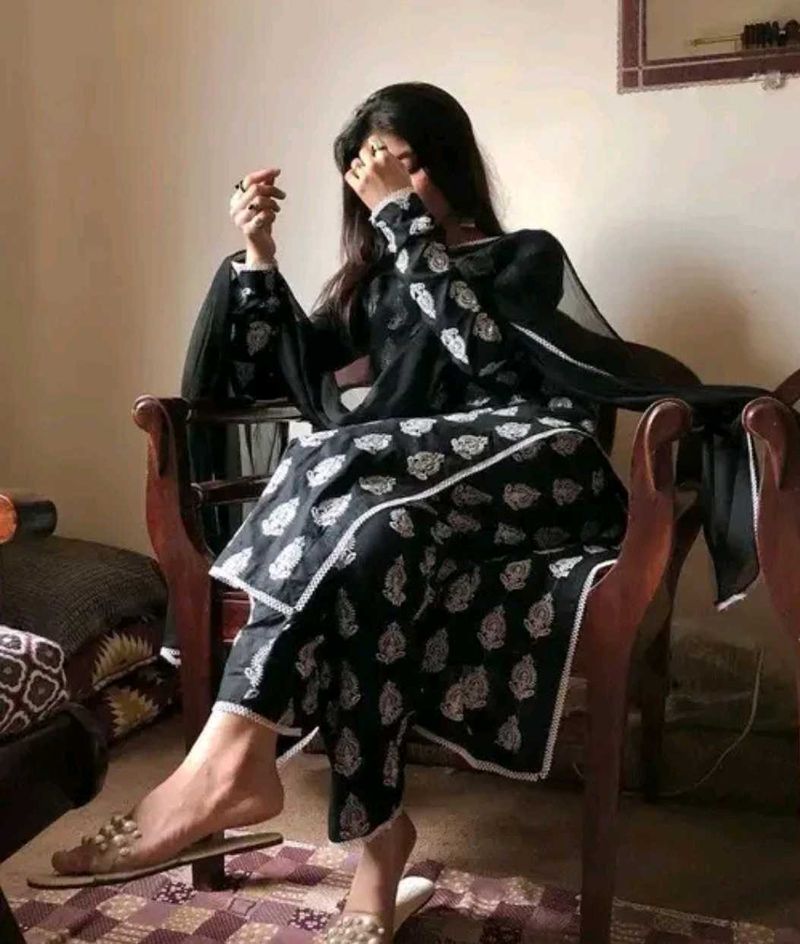 Kurti Set With Dupatta