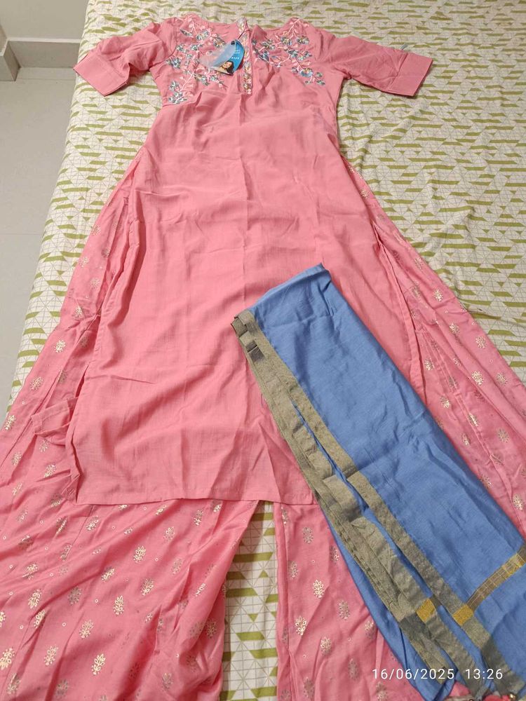 Xs Size New Unused  Pink Embroidered Kurta Set