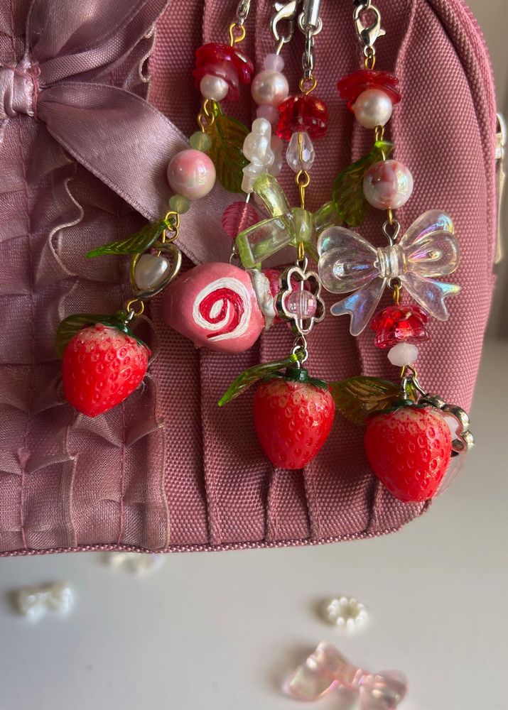 Strawberry Phone Charms💗✨