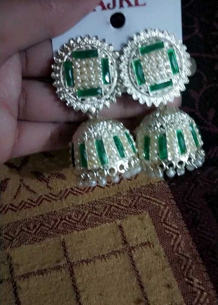 White Pearl Earrings
