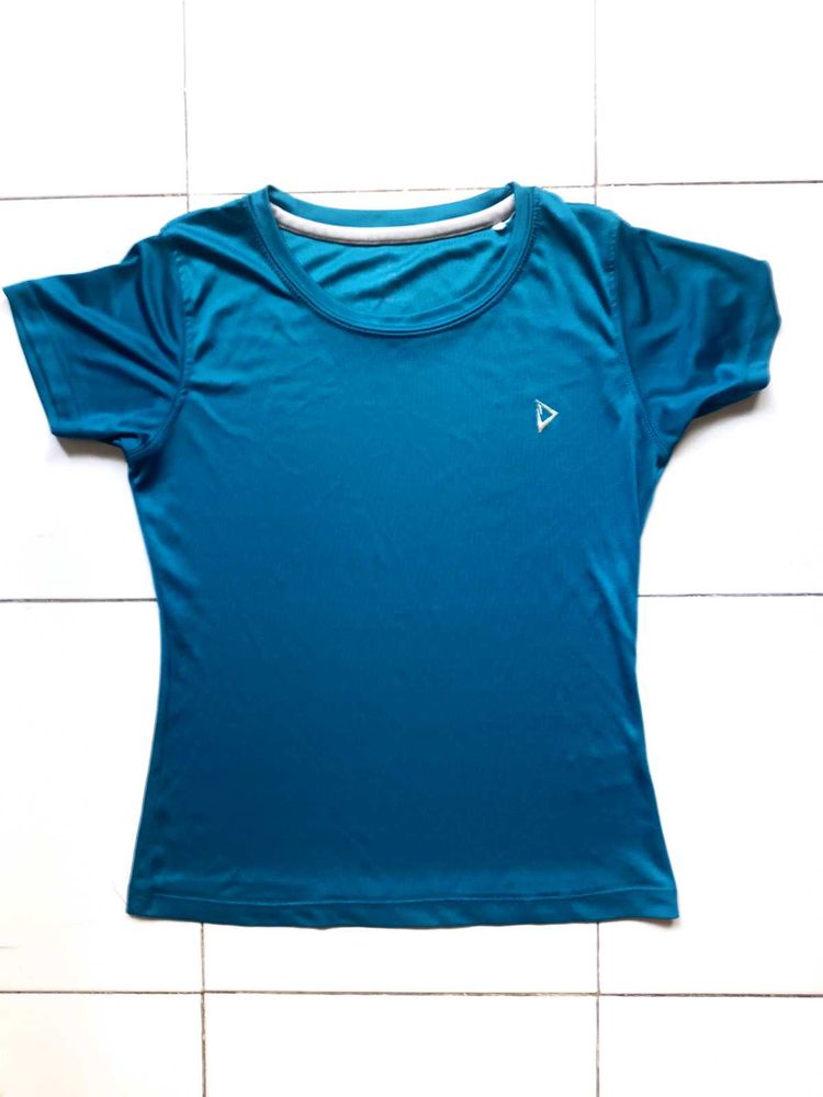 Sports T-shirt