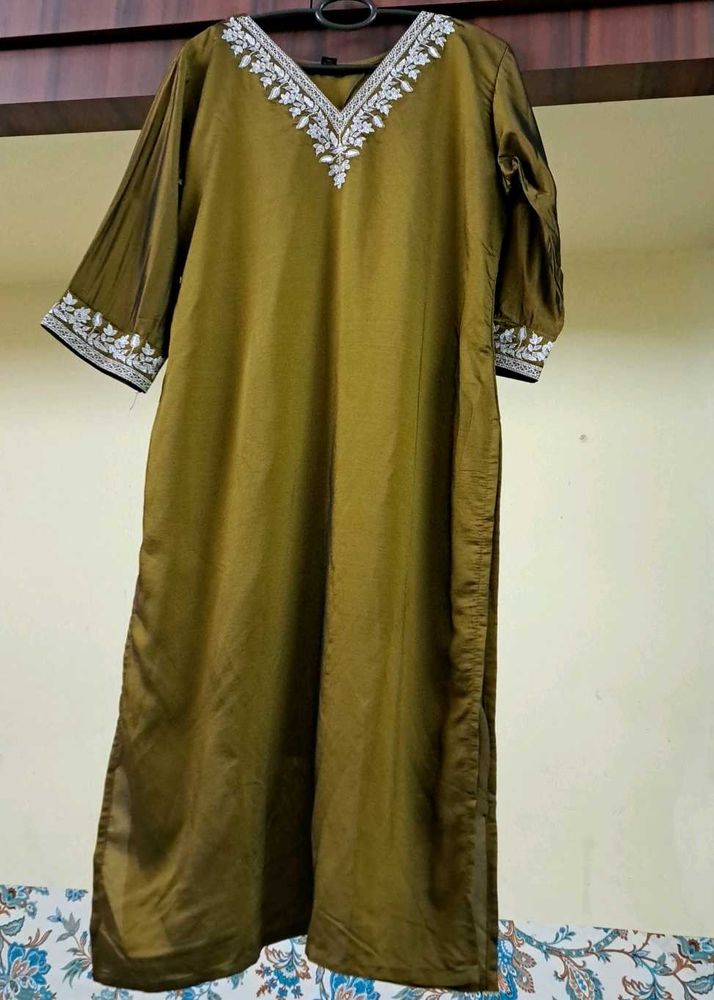 Olive Green Embroidered Kurta