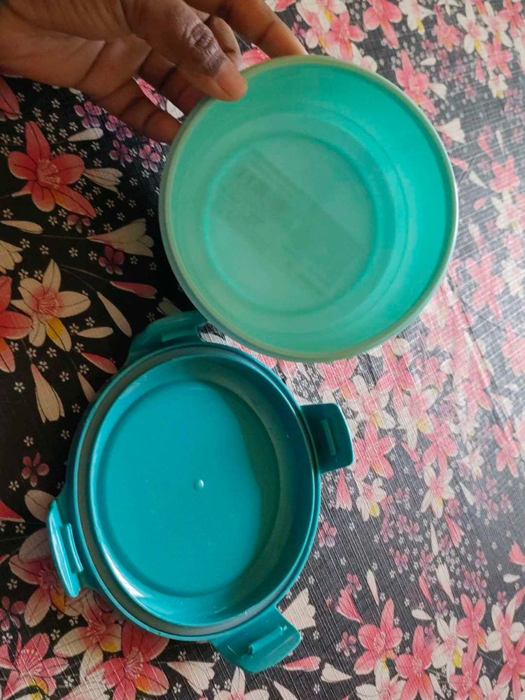 Teal Food Container