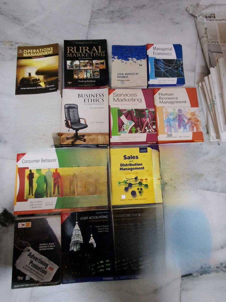 2Yrs MBA text books-Harvard Wharton ISB cases