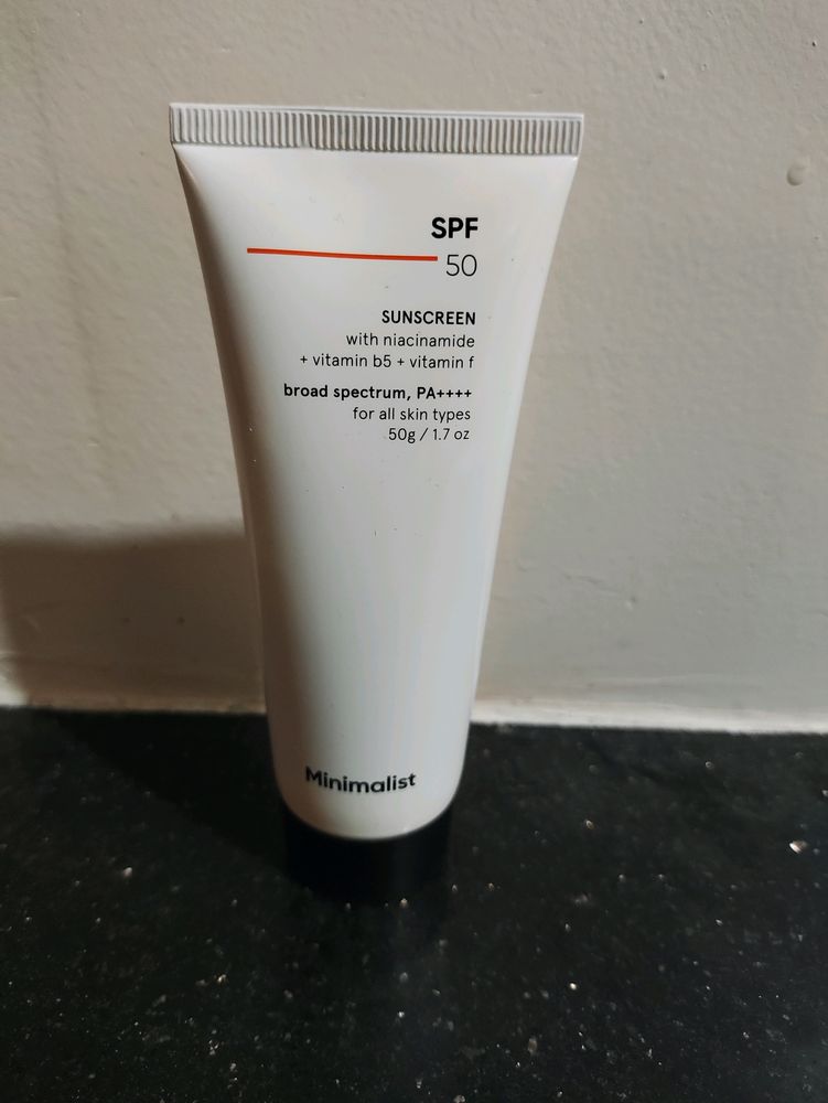 MINIMALIST SPF 50