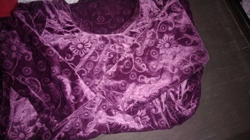 Floral Velvet Kurta