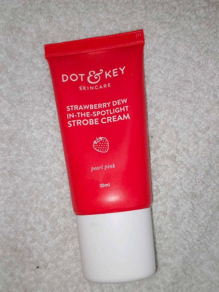 Dot &amp; Key Strobe Cream