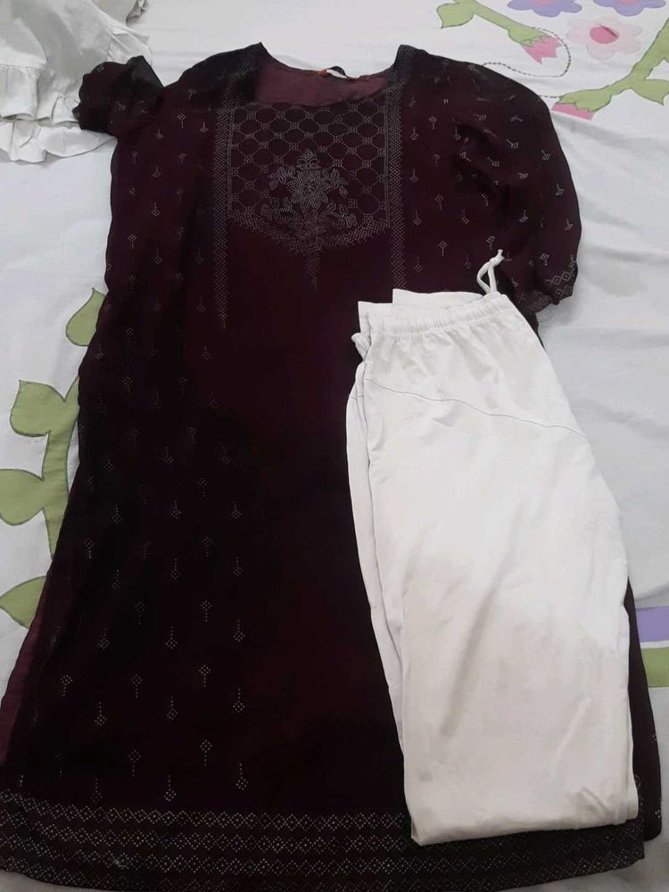 Rangriti Kurti With Leggings