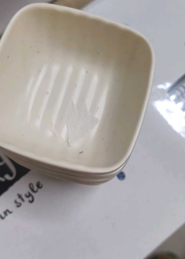 Set of Small Ceramic Bowls 6