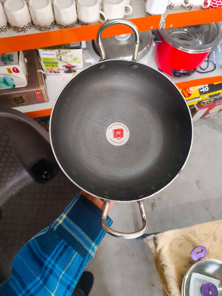 Iron Premium Quality Kadai