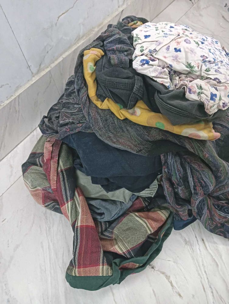 Mixed Clothing Lot