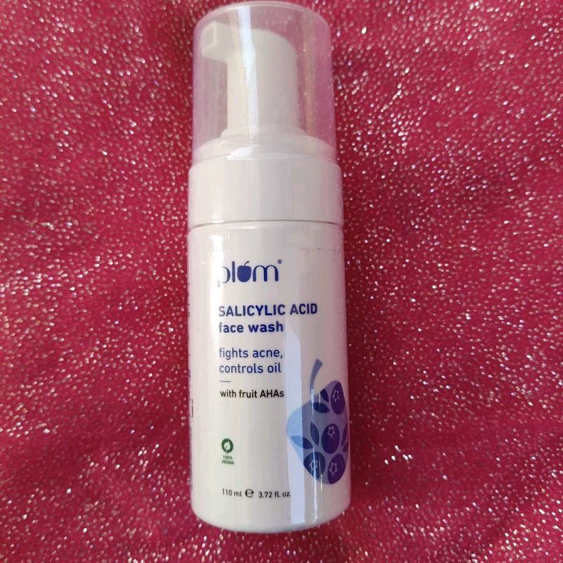 Plum Salicylic Acid Face Wash
