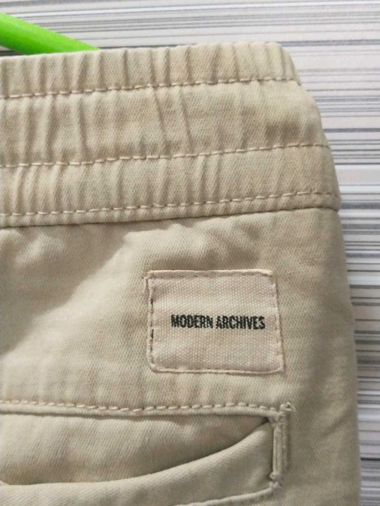 Modern Archives Beige Pants