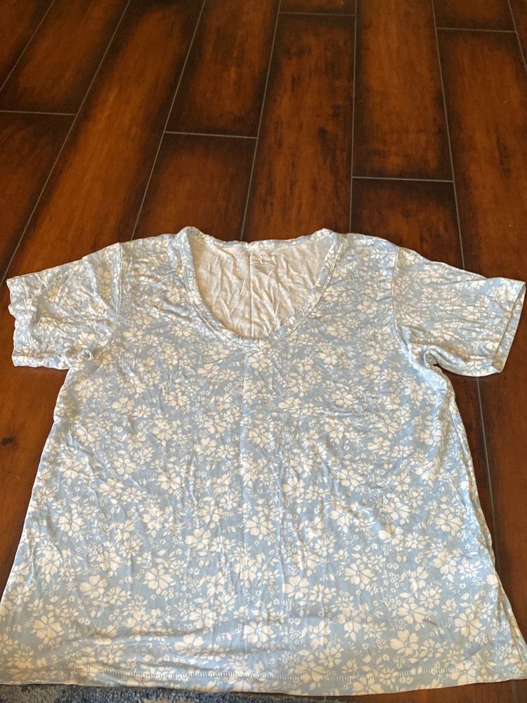 American Eagle Top