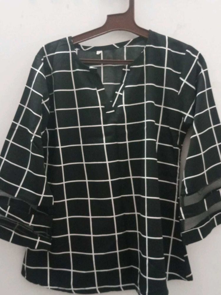 Checked Top