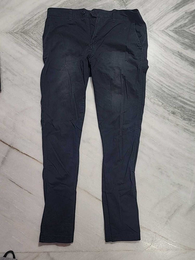 Men&#39;s Dark Blue Chinos