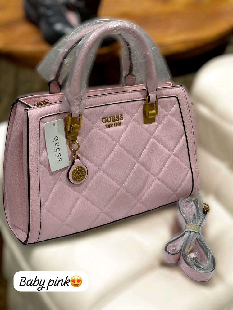 GUESS HIGH PREMIUM QUALITY BAG @SALE