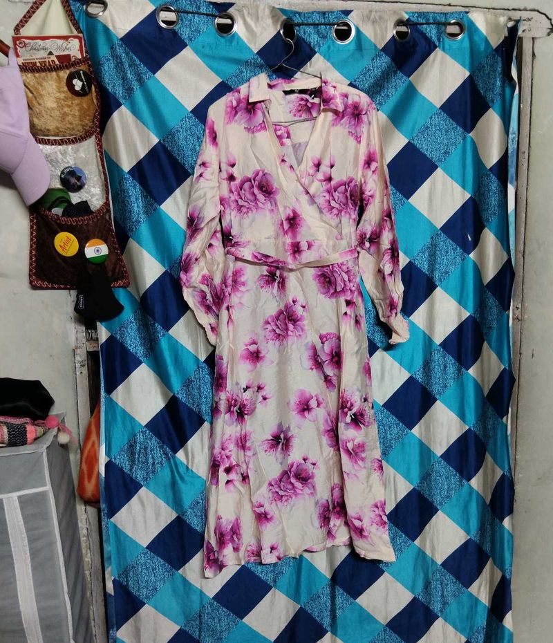 💗Pinterest Floral Wrap Midi Dress for Sale!