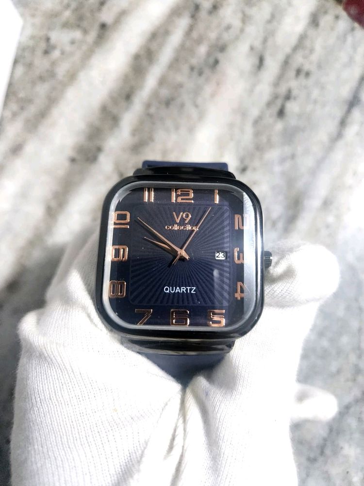 V9 COLLECTION QUARTZ BLUE WRIST WATCH
