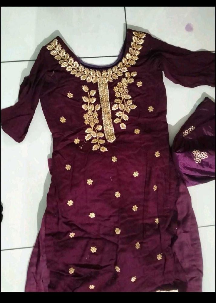Wine Colour Shirt With Dupatta
