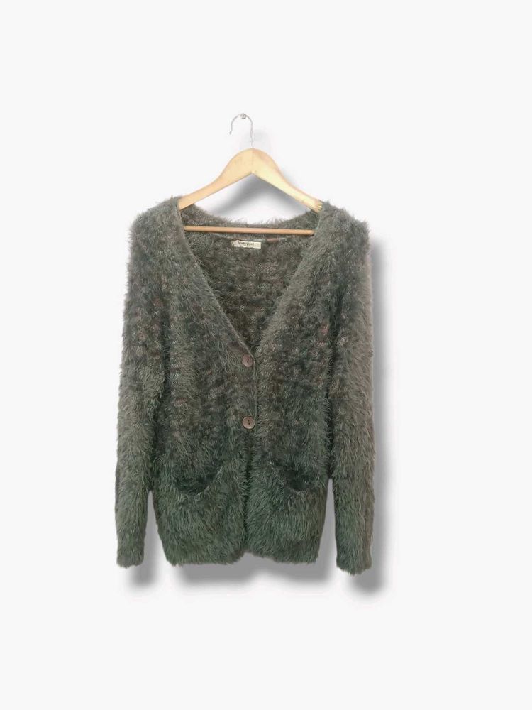 Women's woolen Cardigan