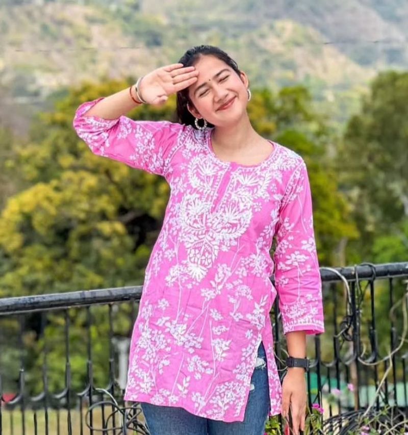Chikankari Short Kurti