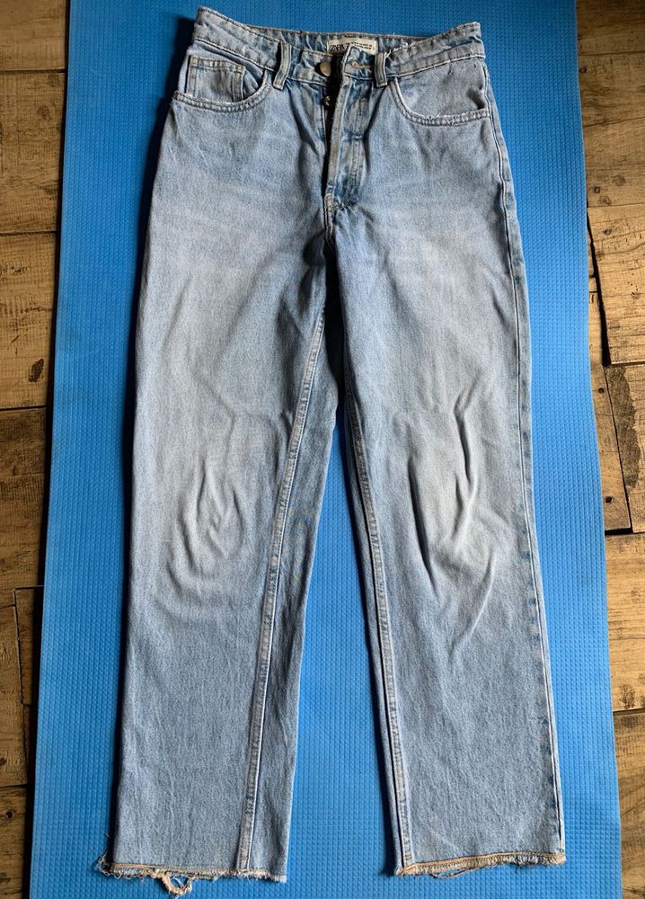 Light Wash Denim Jeans