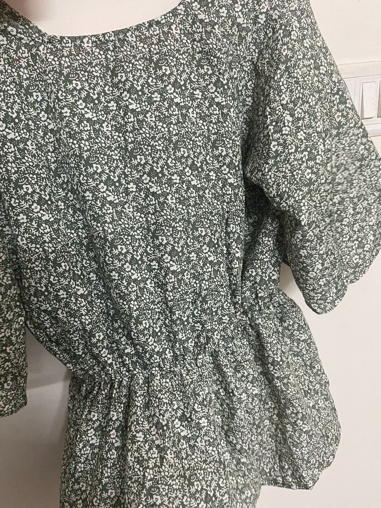 Floral Printed Top🌼