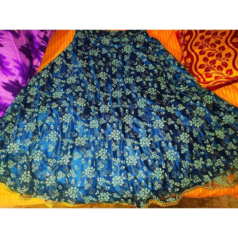 Morkanthi Heavy Lehenga