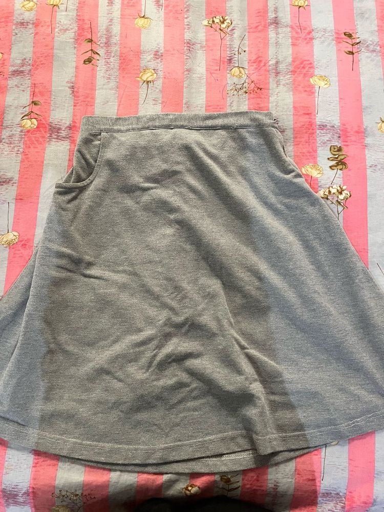 Knee Lenght Skirt With Built In Shorts