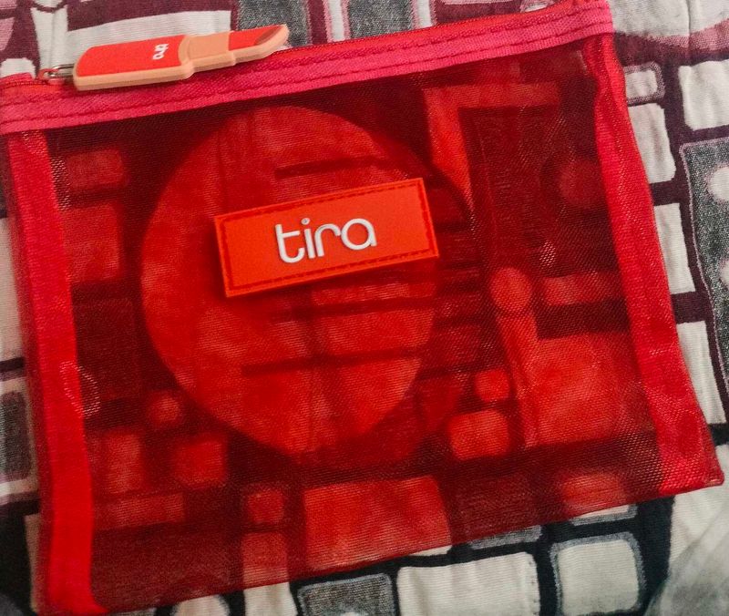 Red Tira Pouch