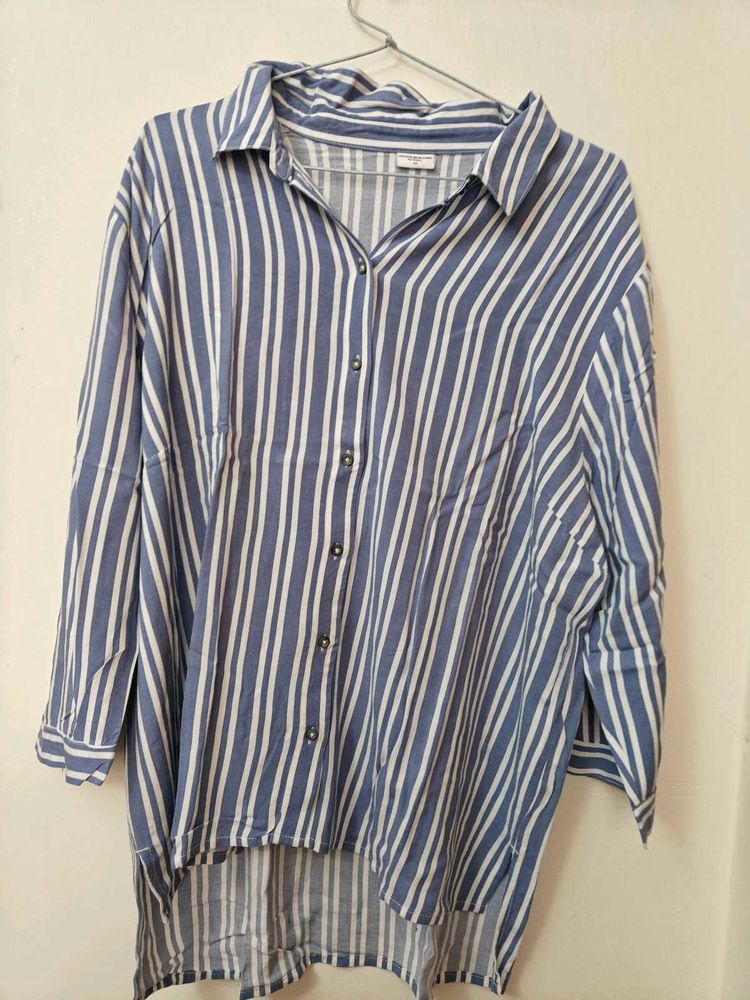 Women&#39;s Striped Shirt
