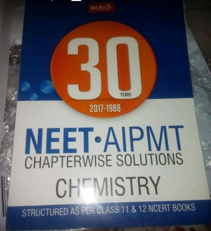 Chemistry 30 Yrs Neet MTG Book