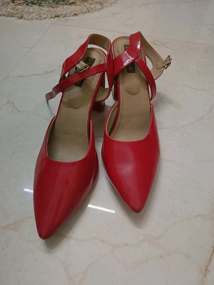 Red Pointed-Toe Heels
