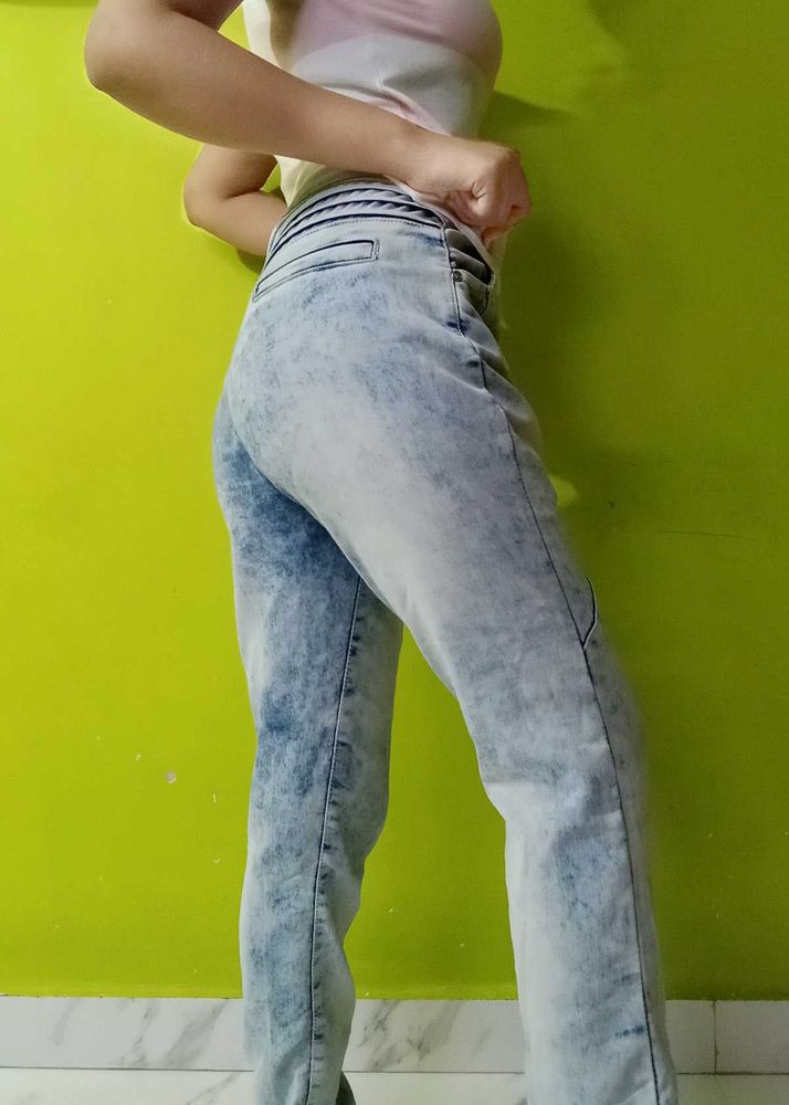 Acid Wash Jeans