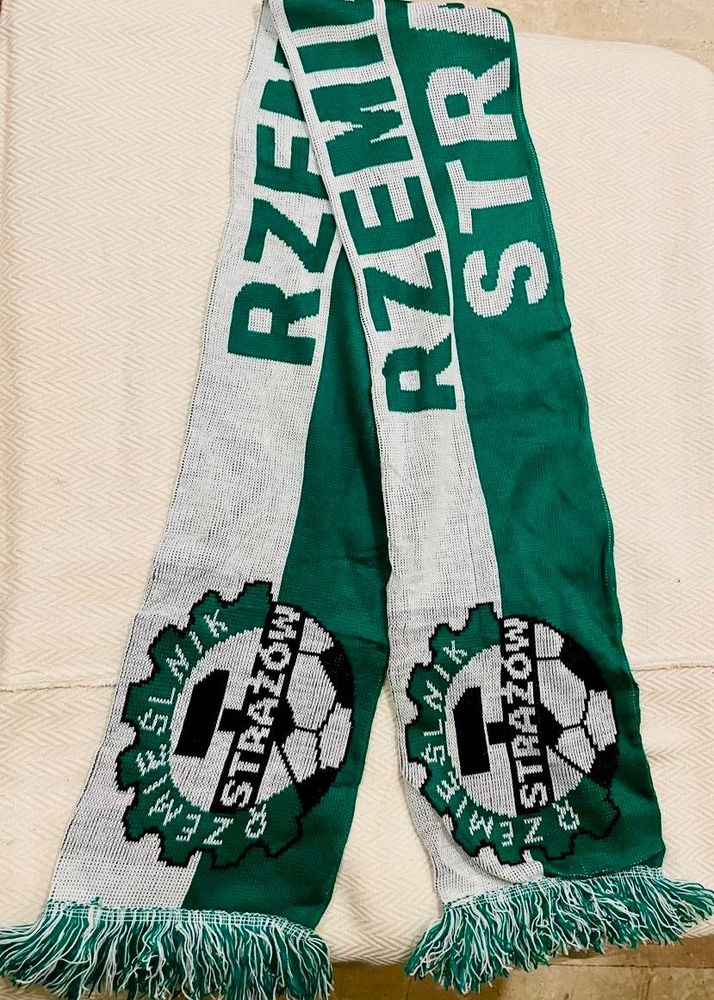 Green &amp; White Soccer Scarf