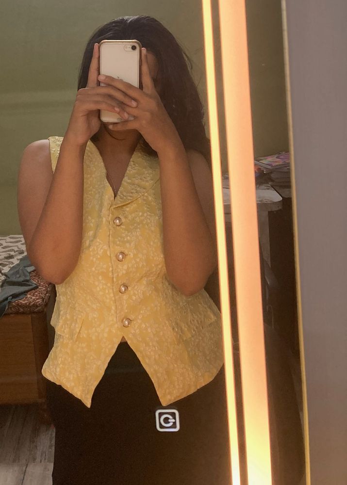 Vintage Yellow Sleeveless Top