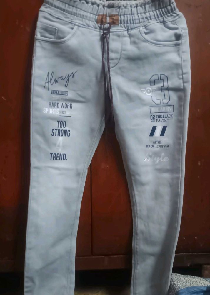 Trendy Grey Jogger Jeans