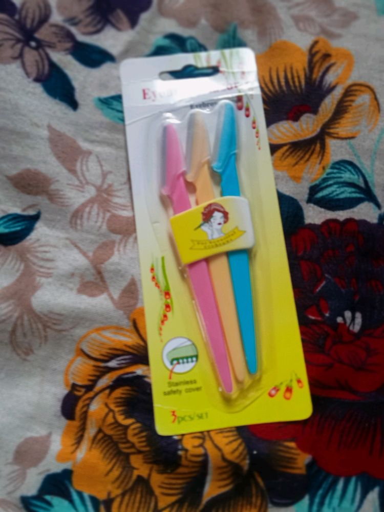 Eyebrow Razors - 3 Pack