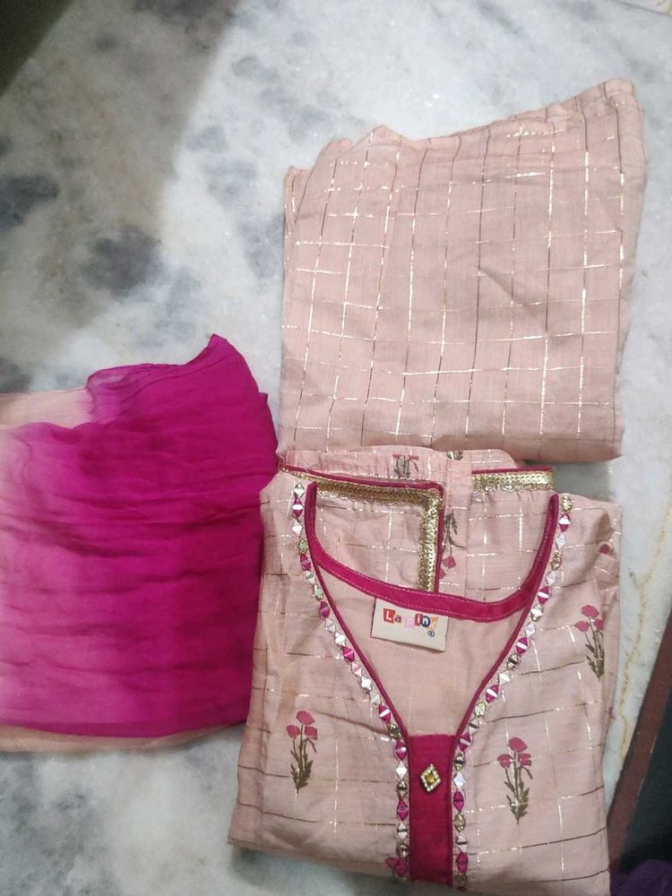 Pink Embroidery Kurta Set