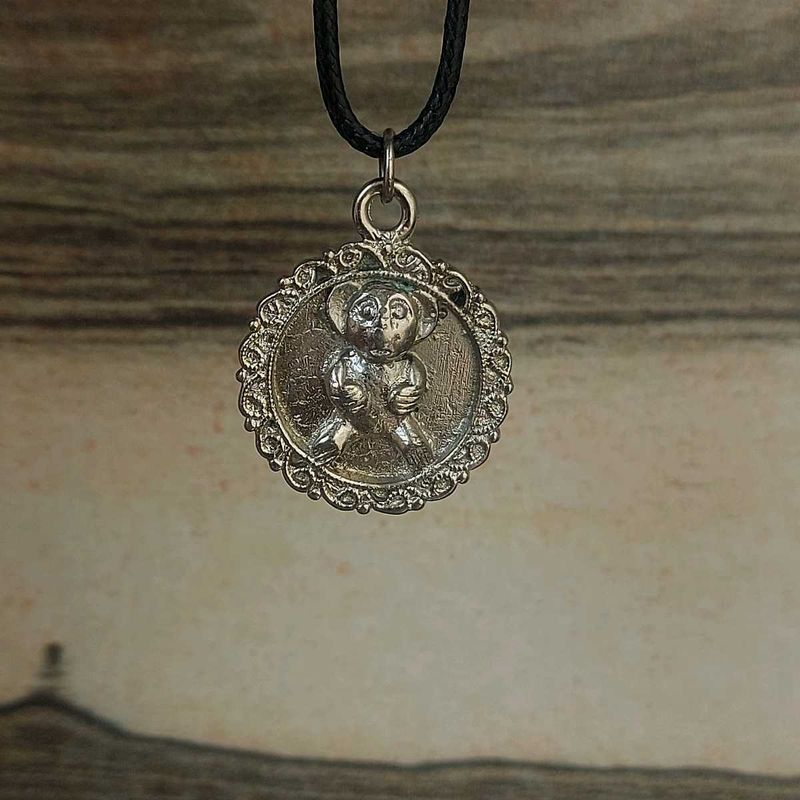 VINTAGE LUCKY CHARM BEAR PENDANT