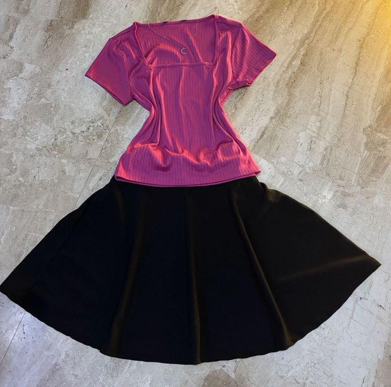Chic Pink Top.SIZE-30-34.NOT WORN EVEN ONCE