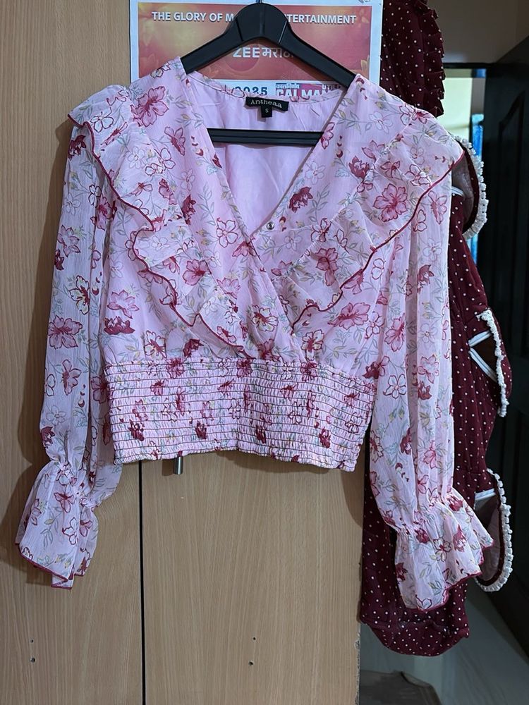 Floral Ruffle Crop Top