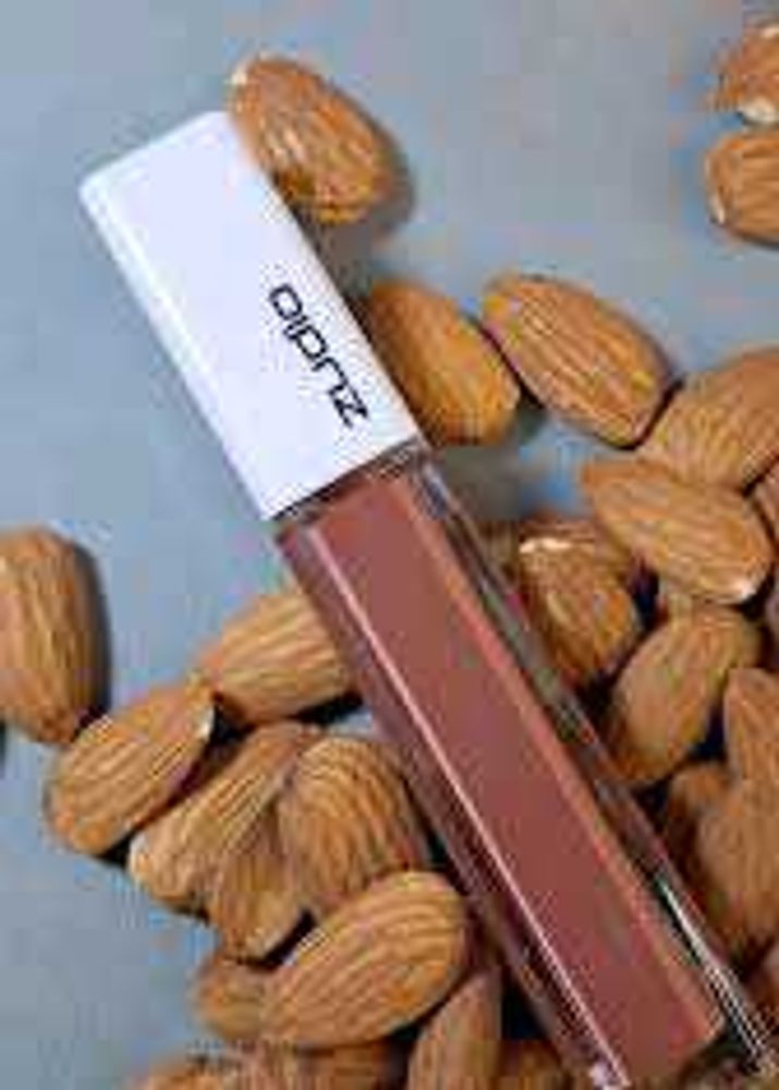 Zudio Lipstick - Toasted Almond