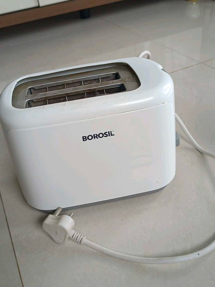 Borosil Toaster